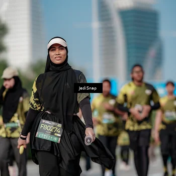 Runner Photo 6860250