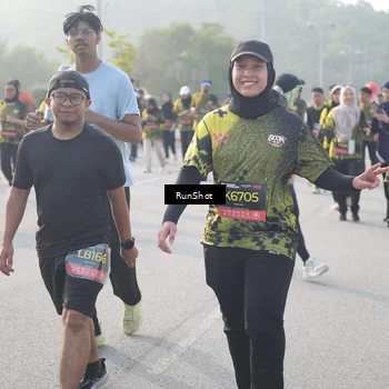 Runner Photo 6860312
