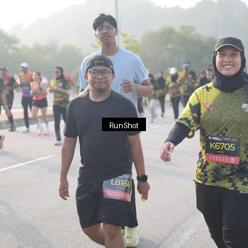 Runner Photo 6860333