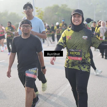 Runner Photo 6860337