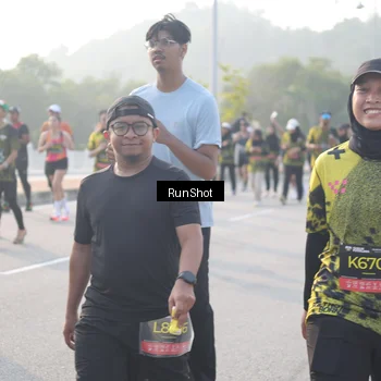 Runner Photo 6860363