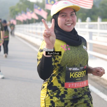 Runner Photo 6860379