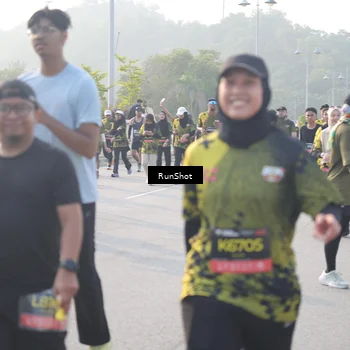 Runner Photo 6860397