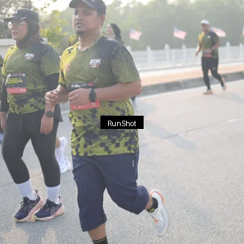 Runner Photo 6860418