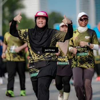 Runner Photo 6860544