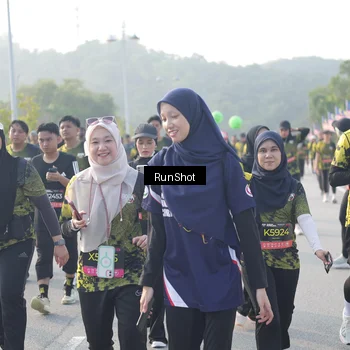 Runner Photo 6860645