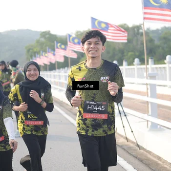 Runner Photo 6860654