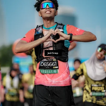 Runner Photo 6860658