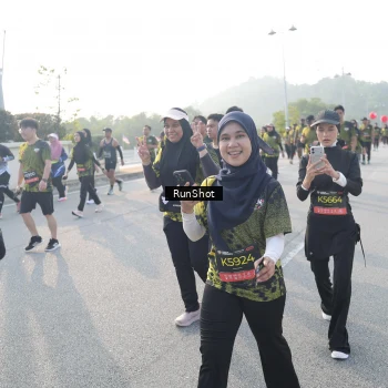 Runner Photo 6860686
