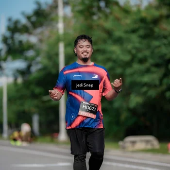 Runner Photo 6860691