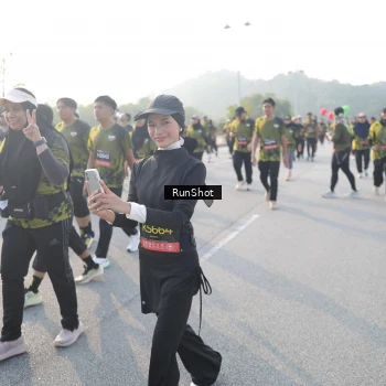 Runner Photo 6860703