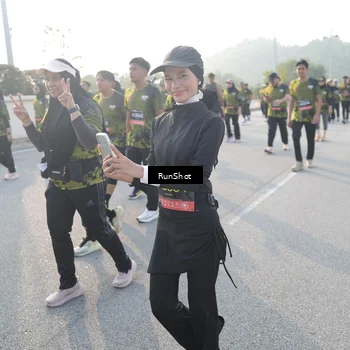 Runner Photo 6860707