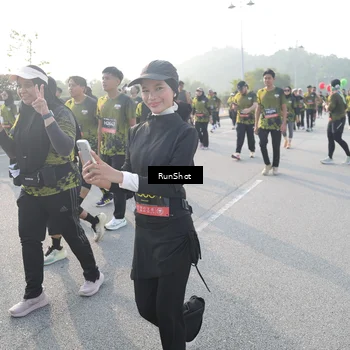 Runner Photo 6860710