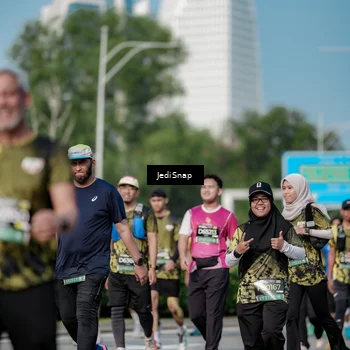 Runner Photo 6860731