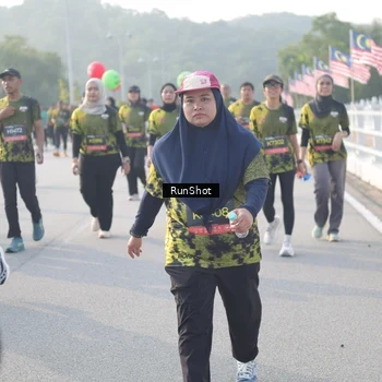 Runner Photo 6860741