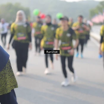 Runner Photo 6860760