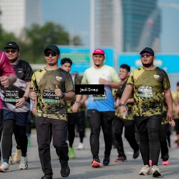 Runner Photo 6860767