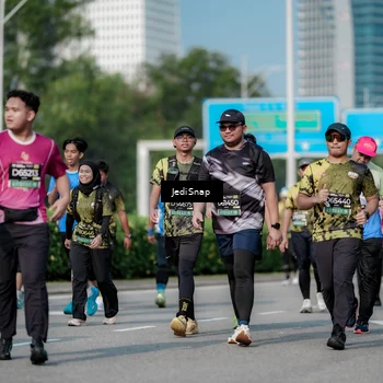 Runner Photo 6860774