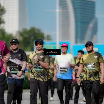 Runner Photo 6860775