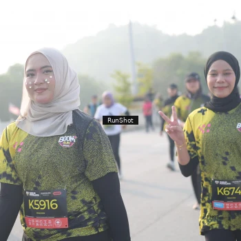 Runner Photo 6860791
