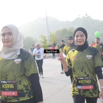 Runner Photo 6860793
