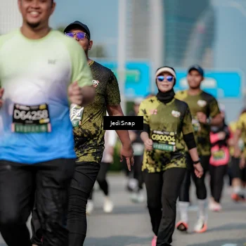 Runner Photo 6860810