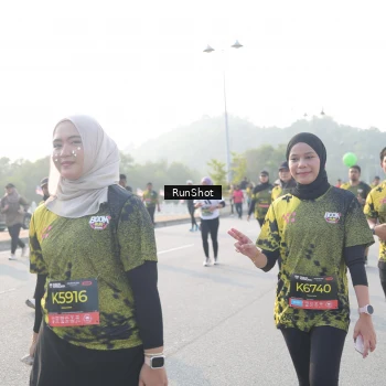Runner Photo 6860812