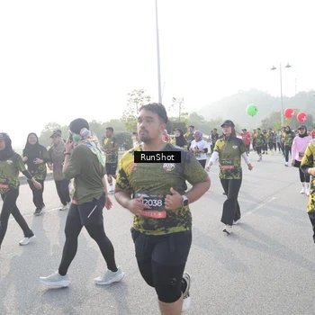 Runner Photo 6860816