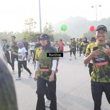 Runner Photo 6860869