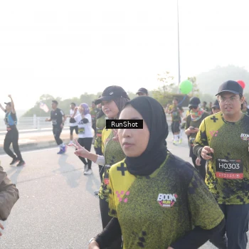 Runner Photo 6860896