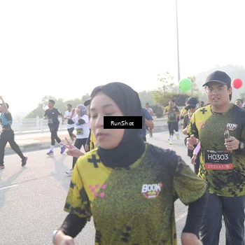 Runner Photo 6860903