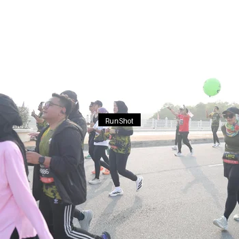 Runner Photo 6860918