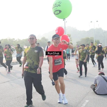 Runner Photo 6860964