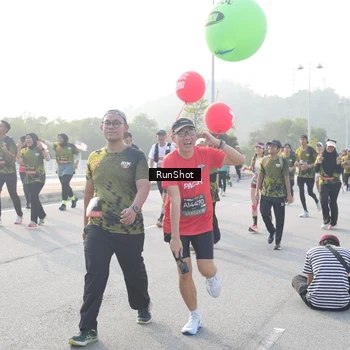 Runner Photo 6860966