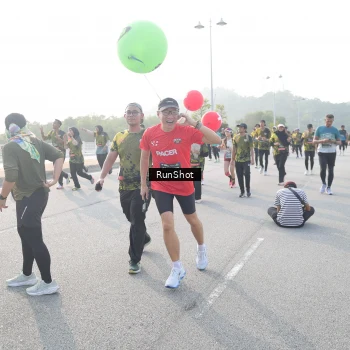 Runner Photo 6860977