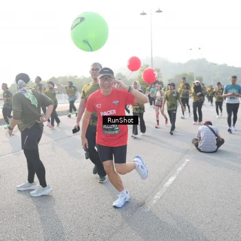 Runner Photo 6860981