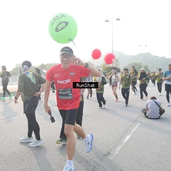 Runner Photo 6860986