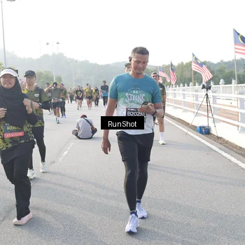 Runner Photo 6861041