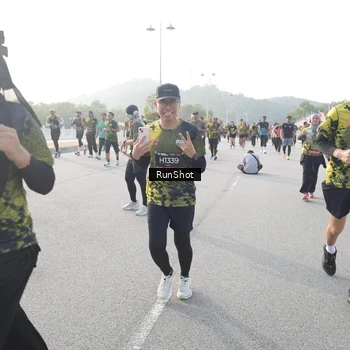 Runner Photo 6861084