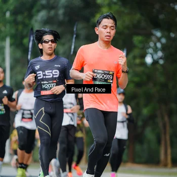 Runner Photo 6861122