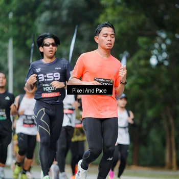 Runner Photo 6861125