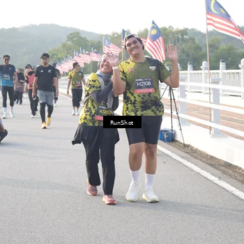 Runner Photo 6861144