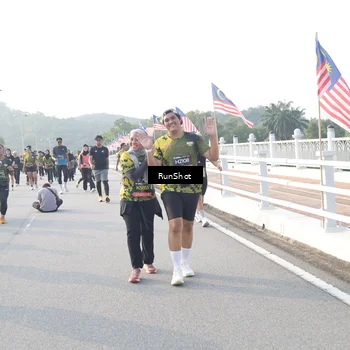 Runner Photo 6861200