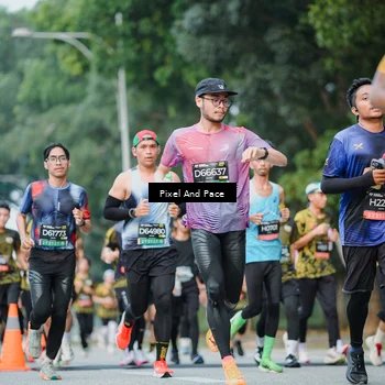 Runner Photo 6861214