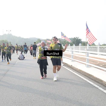 Runner Photo 6861219