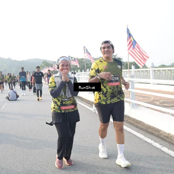 Runner Photo 6861251