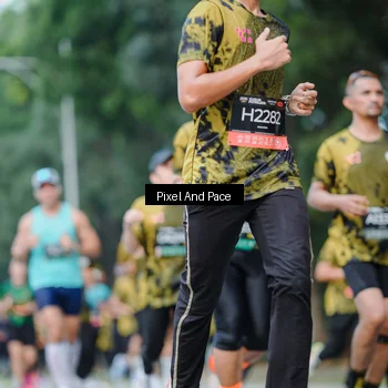 Runner Photo 6861256