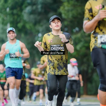 Runner Photo 6861261