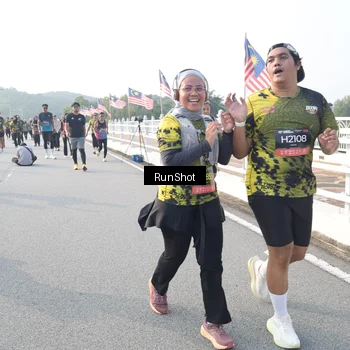 Runner Photo 6861300