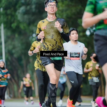 Runner Photo 6861301